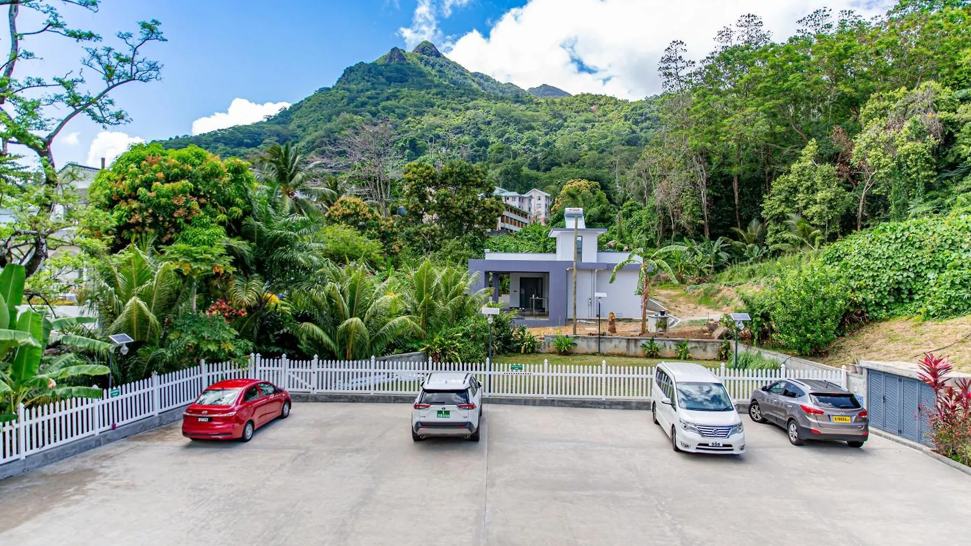 B Holiday Apartments Beau Vallon  0*, Beau Vallon (Mahe) Seychellen