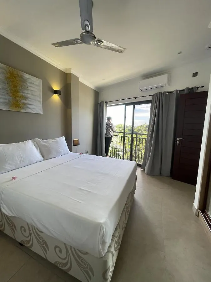 B Holiday Apartments Beau Vallon  0*, Beau Vallon (Mahe)