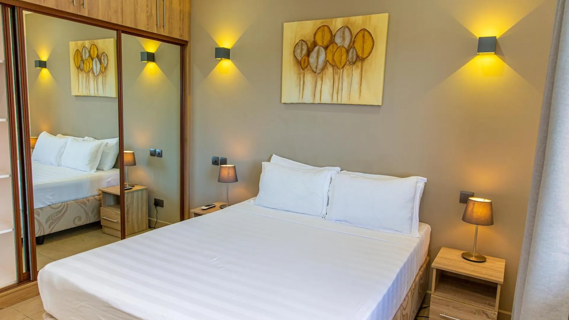B Holiday Apartments Beau Vallon  Seychelles